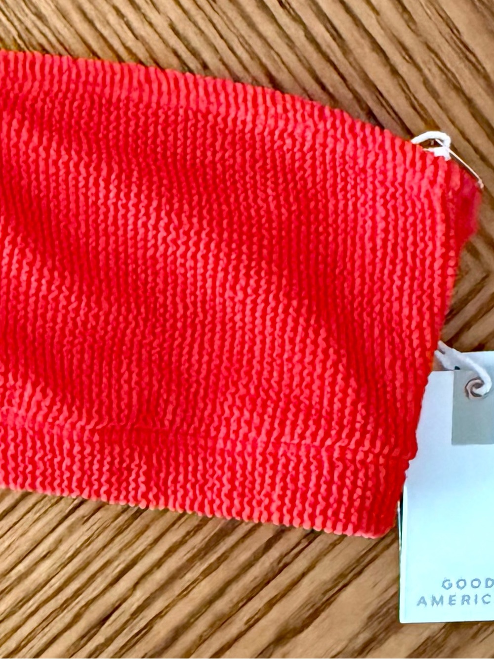 GOOD AMERICAN Always Fits Band Bikini Top - Bright Poppy - Picture 3 of 9